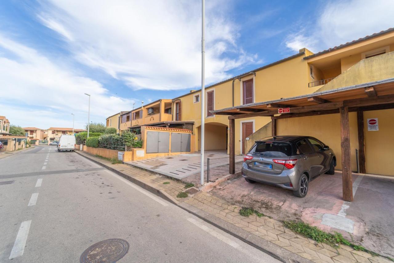 La Casa Di Arly Apartamento Olbia Exterior foto